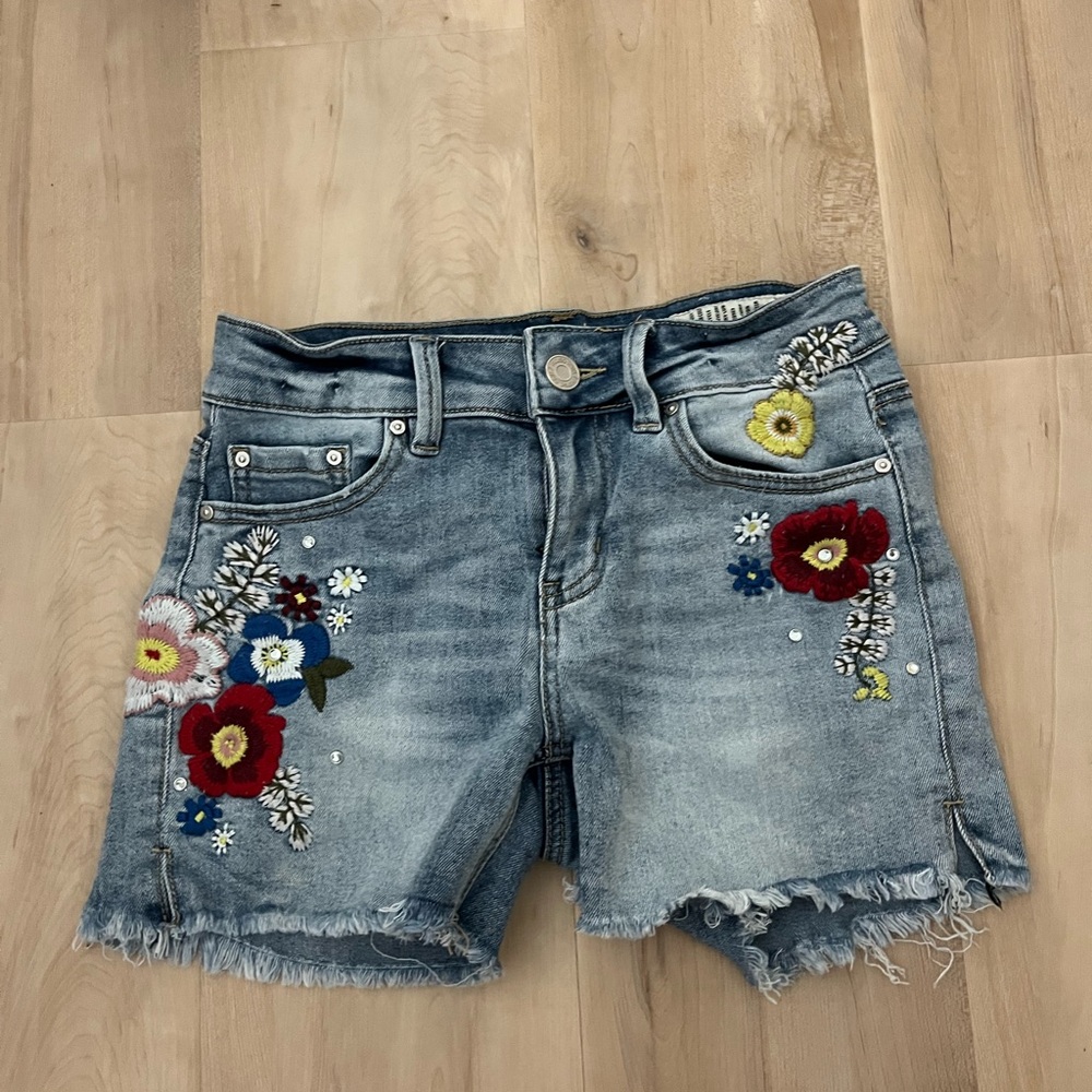 Indigo Rein Light Blue Denim Shorts with Multicolor Floral Embroidery